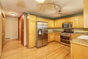 38404 Gerald Ave, North Branch, MN 55056 - Photo 6