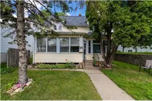 131 Delos Street E, Saint Paul, MN 55107 - Photo 1