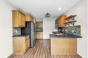 6762 Gretchen Ct N, Oakdale, MN 55128 - Photo 20