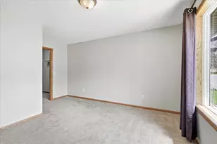6762 Gretchen Ct N, Oakdale, MN 55128 - Photo 24