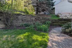 711 Bridle Ridge Rd, Eagan, MN 55123 - Photo 46