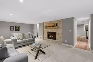 2713 W 54th St, Minneapolis, MN 55410 - Photo 34