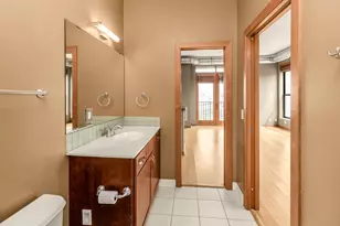 15 E Franklin Ave, Minneapolis, MN 55404 - Photo 20