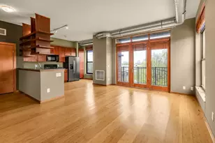 15 E Franklin Ave, Minneapolis, MN 55404 - Photo 16