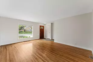 4620 Vallacher Ave, Saint Louis Park, MN 55416 - Photo 8