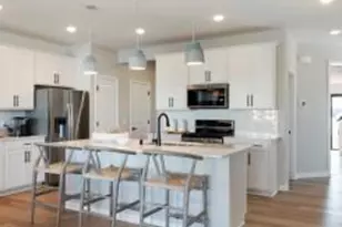 9228 Larimar Trl, Eden Prairie, MN 55347 - Photo 8