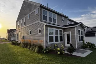 212 Junco Rd N, Lake Elmo, MN 55042 - Photo 2