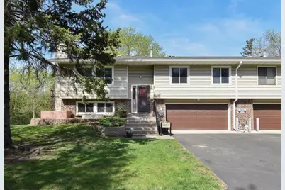 910 94th Avenue NE, Blaine, MN 55434 - Photo 2