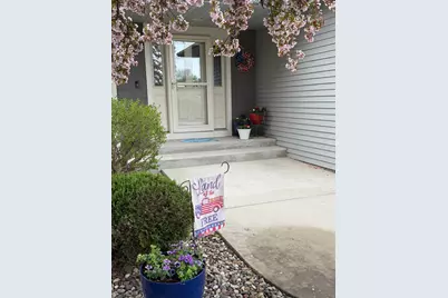 1498 Willow Point Lane SW, Rochester, MN 55902 - Photo 2