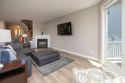 1498 Willow Point Lane SW, Rochester, MN 55902 - Photo 8