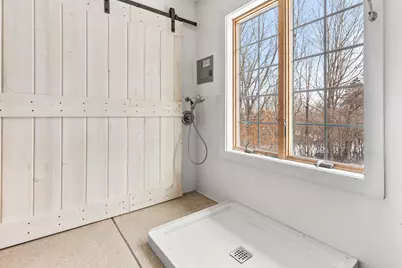 325 Highcroft Lane, Wayzata, MN 55391 - Photo 22