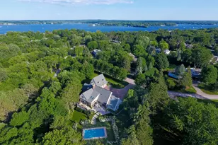 325 Highcroft Ln, Wayzata, MN 55391 - Photo 38