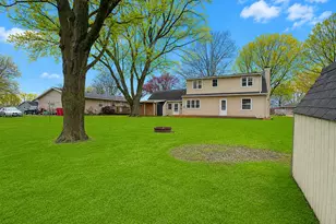 302 6th Ave NW, Dodge Center, MN 55927 - Photo 2