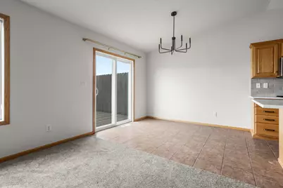 1113 39th Avenue S, Moorhead, MN 56560 - Photo 8