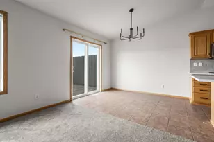 1113 39th Ave S, Moorhead, MN 56560 - Photo 8