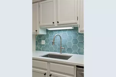2275 Youngman Avenue #103W, Saint Paul, MN 55116 - Photo 14