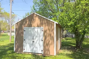 350 Park St, Walnut Grove, MN 56180 - Photo 22