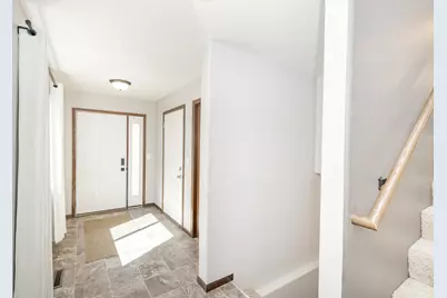 2554 54th Avenue S, Fargo, ND 58104 - Photo 4