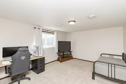 2554 54th Avenue S, Fargo, ND 58104 - Photo 28