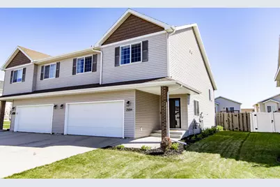 2554 54th Avenue S, Fargo, ND 58104 - Photo 1