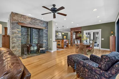 5488 Fairlawn Shores Trail SE, Prior Lake, MN 55372 - Photo 14