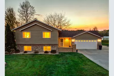 5916 Galaxy Road, Saint Augusta, MN 56301 - Photo 1