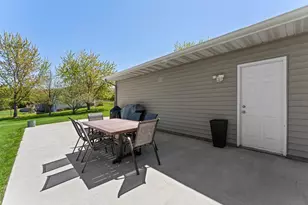 5916 Galaxy Rd, Saint Augusta, MN 56301 - Photo 58