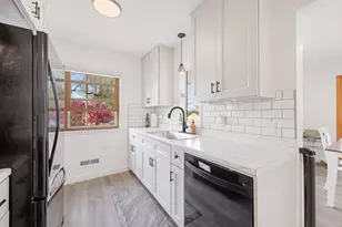 920 Ohio St, West Saint Paul, MN 55118 - Photo 12