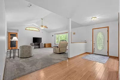 11792 Xenia Street NW, Coon Rapids, MN 55433 - Photo 6