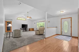 11792 Xenia St NW, Coon Rapids, MN 55433 - Photo 6