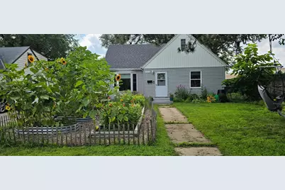 5413 Hampshire Avenue N, Crystal, MN 55428 - Photo 2