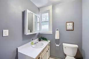 1017 18 1/2 Ave NE, Minneapolis, MN 55418 - Photo 12
