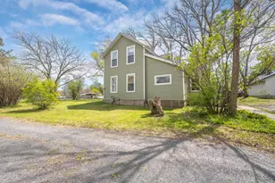 113 2nd St, Star Prairie, WI 54026 - Photo 4