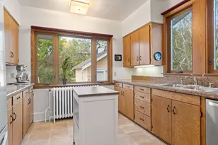 122 E University St, Owatonna, MN 55060 - Photo 14