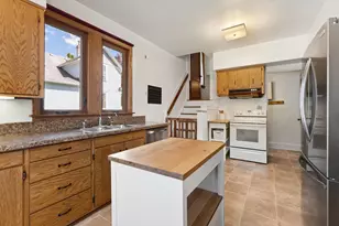 122 E University St, Owatonna, MN 55060 - Photo 16