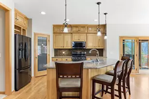 10360 Quail Ave N, Brooklyn Park, MN 55443 - Photo 14