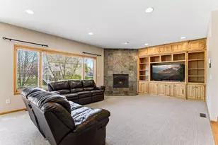 10360 Quail Ave N, Brooklyn Park, MN 55443 - Photo 10