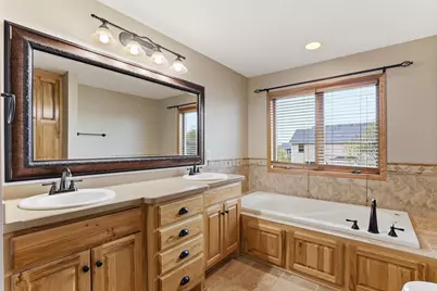 10360 Quail Avenue N, Brooklyn Park, MN 55443 - Photo 28