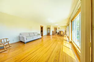 223 Central Ave N, Wayzata, MN 55391 - Photo 16