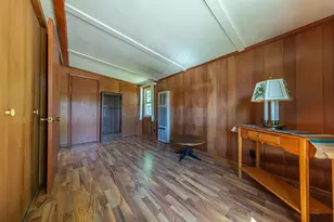 223 Central Ave N, Wayzata, MN 55391 - Photo 34