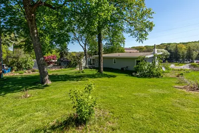223 Central Avenue N, Wayzata, MN 55391 - Photo 6