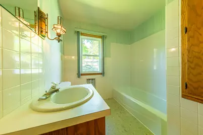 223 Central Avenue N, Wayzata, MN 55391 - Photo 32