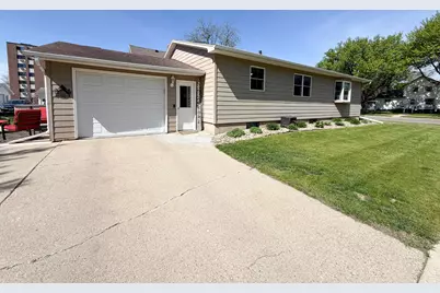 1224 3rd Avenue, Worthington, MN 56187 - Photo 44