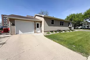 1224 3rd Ave, Worthington, MN 56187 - Photo 44