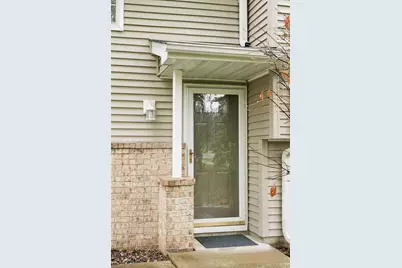 17210 49th Avenue N #B, Plymouth, MN 55446 - Photo 4