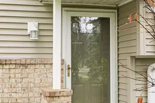 17210 49th Ave N, Plymouth, MN 55446 - Photo 4