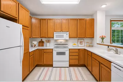 17210 49th Avenue N #B, Plymouth, MN 55446 - Photo 10