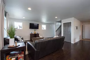 2009 42nd St S, Moorhead, MN 56560 - Photo 10