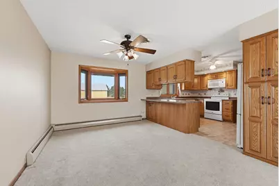 515 151st, Luverne, MN 56156 - Photo 10