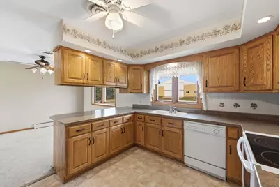 515 151st, Luverne, MN 56156 - Photo 14